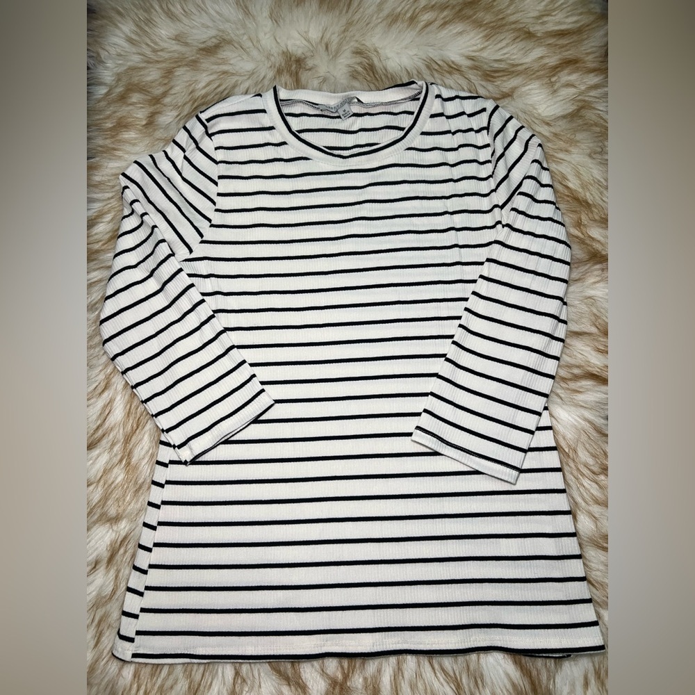 Green Envelope Los Angeles Black White Striped Ribbed Top Size M NWOT